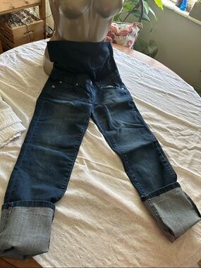 Lilac Clothing Dark Blue Maternity Fold-Cuff Jeans